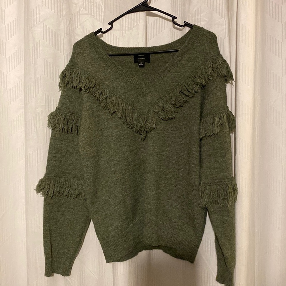 Fringe sweater